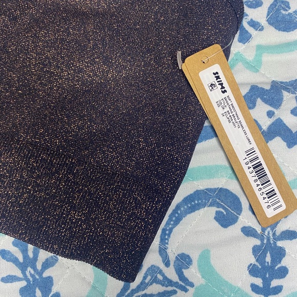 ⚡️SOLD OUT ON SKIMS⚡️ Soft Smoothing Shine Bralette, 2x, Eclipse - Picture 3 of 7